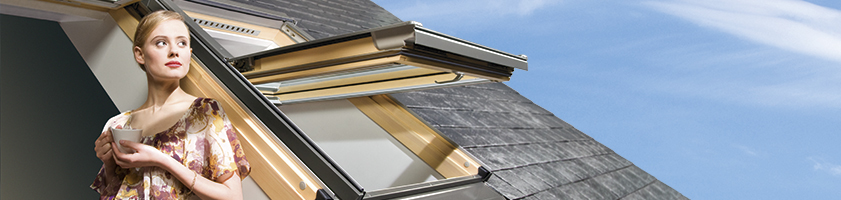 Окна для крыши с комбинированной системой открывания preSelect - FAKRO